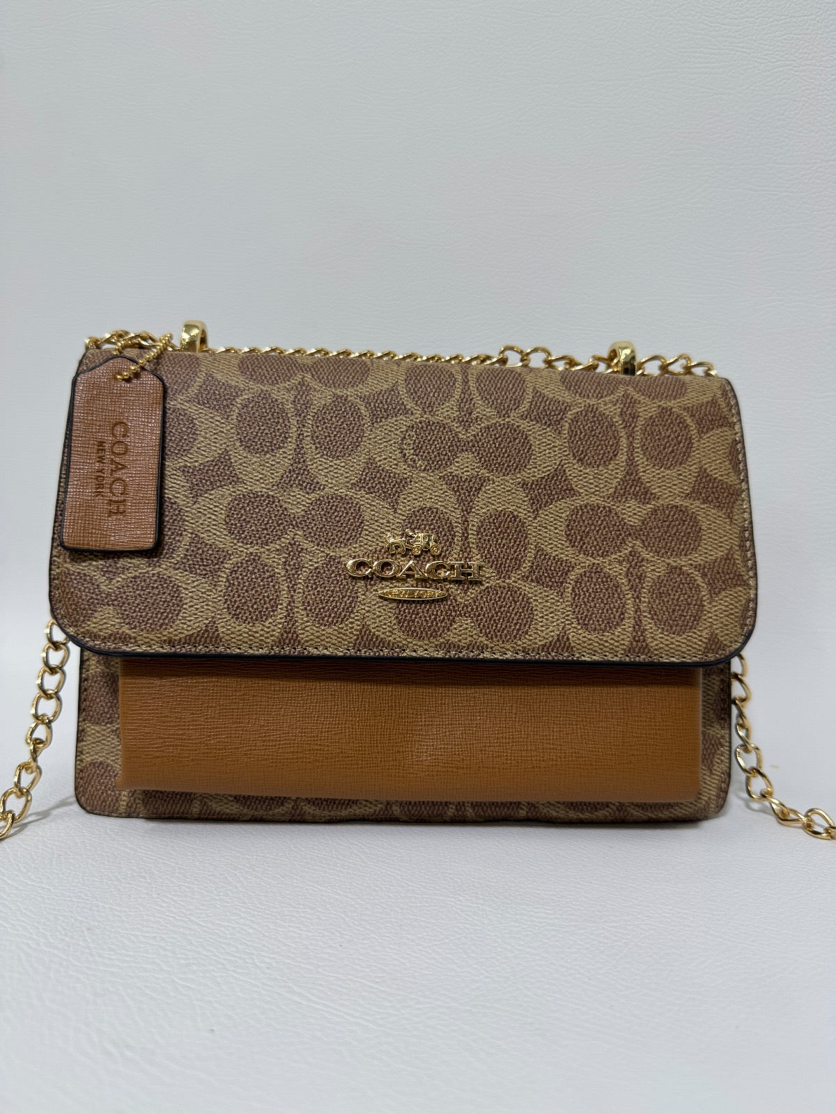Crossbody Coach